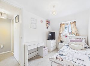 Bedroom- click for photo gallery